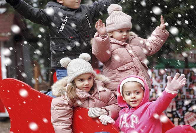 Snow-Santa-24